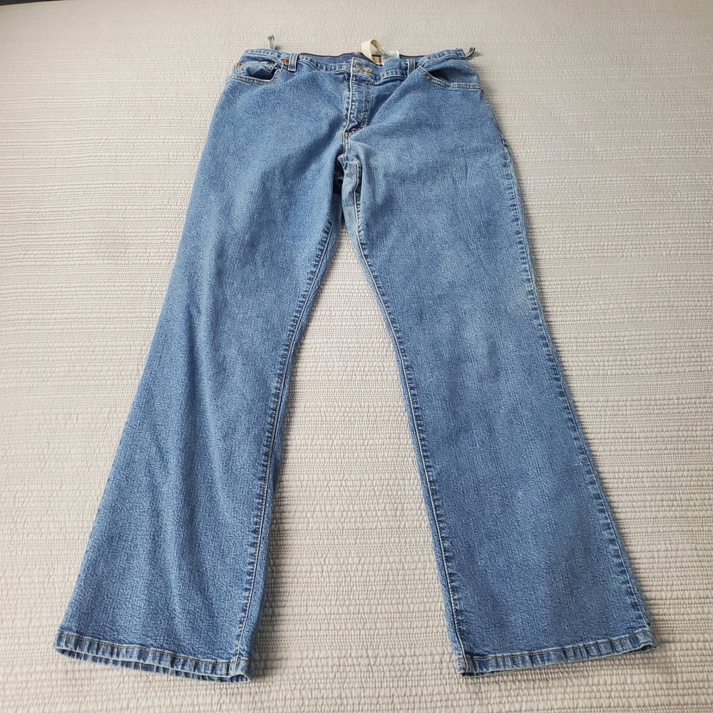 Levi's 550 Classic Relaxed Boot Cut Jeans Womens 14M Blue Medium Wash Stretch